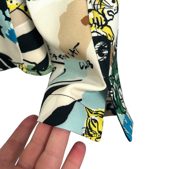 Marc Cain Cartoon Print Blazer Sz 8 Deep Sea - Picture 8 of 16